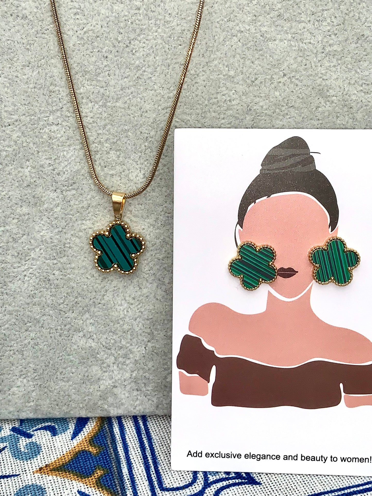 Set orecchini e collana FLORA verde GOLD