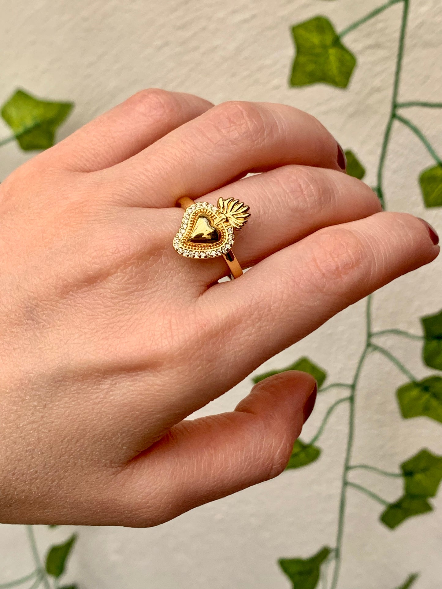 Anello regolabile cuore sacro